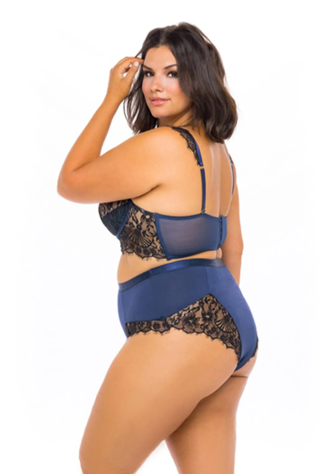 Nicole Two Pieces Bra Set Plus lingerie